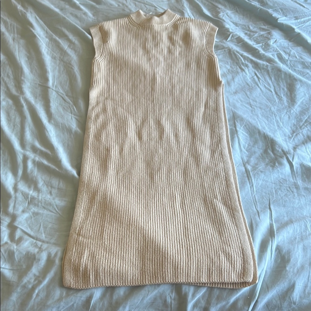H&M Sleeveless Ribbed Tunic